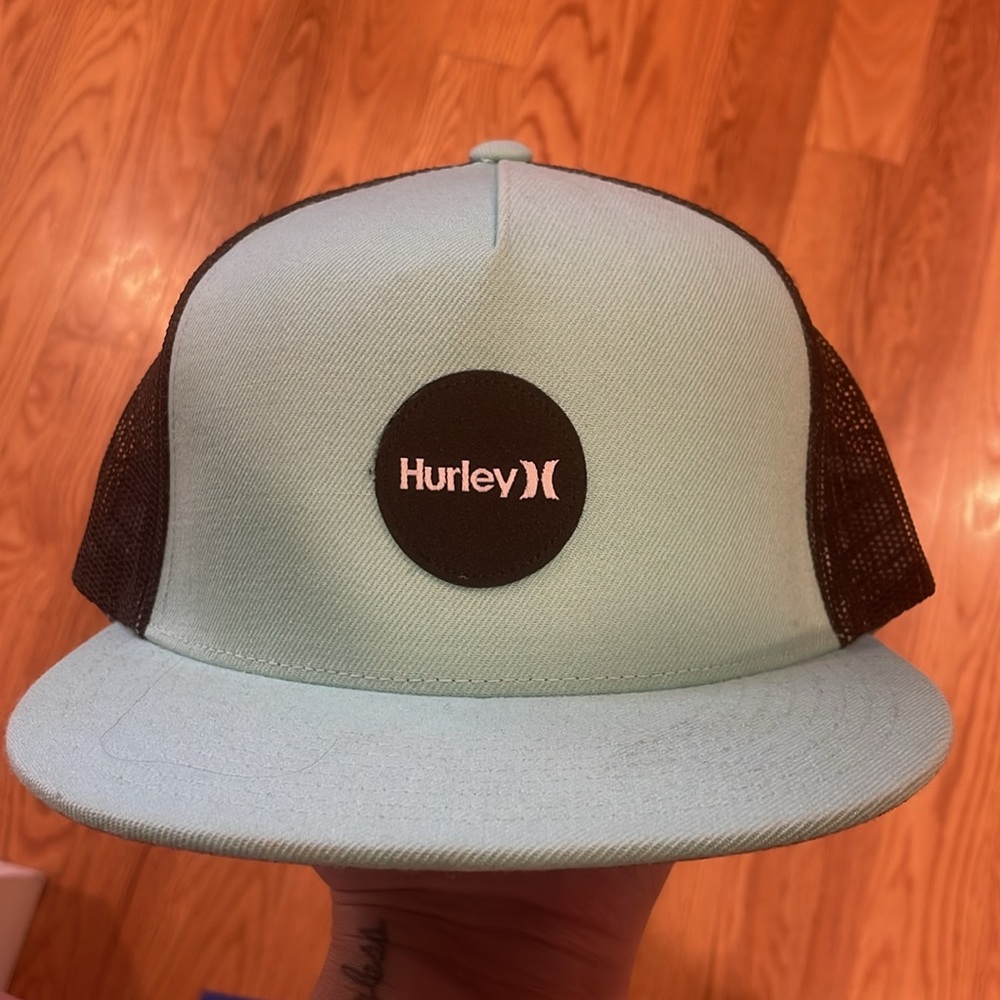 Teal and black Hurley snapback - Picture 3 of 3